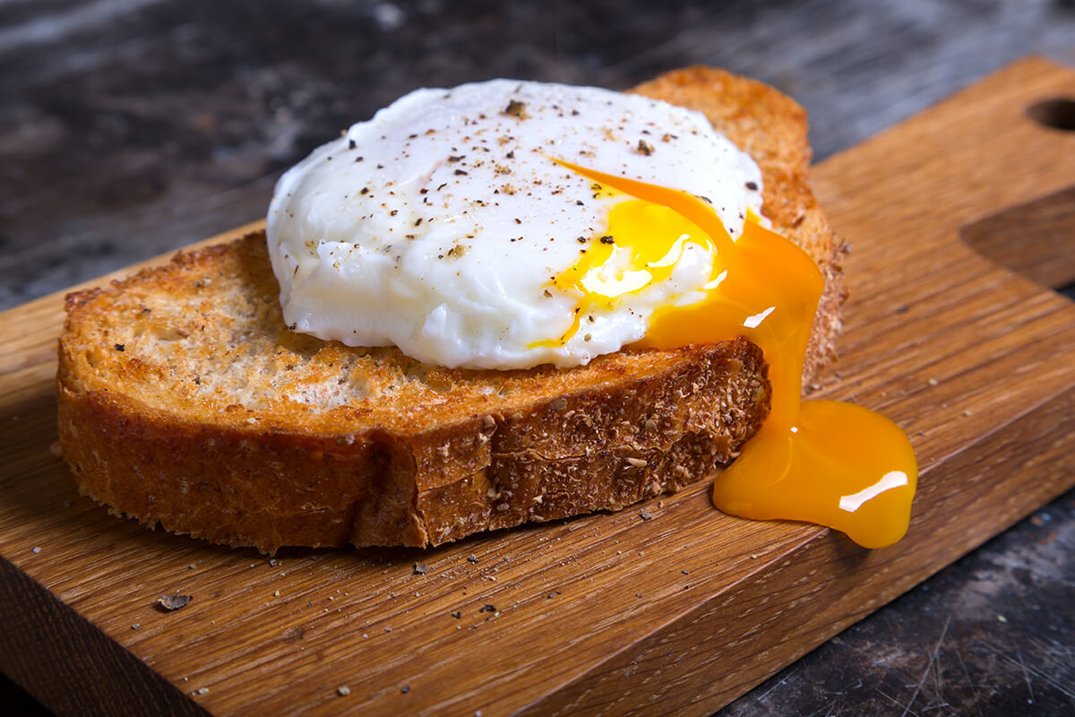poached-eggs-on-toast